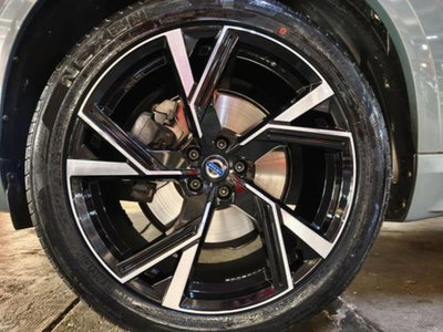 Volvo XC90 B5 (d) AWD Geartronic 7 posti Momentum Pro (6)