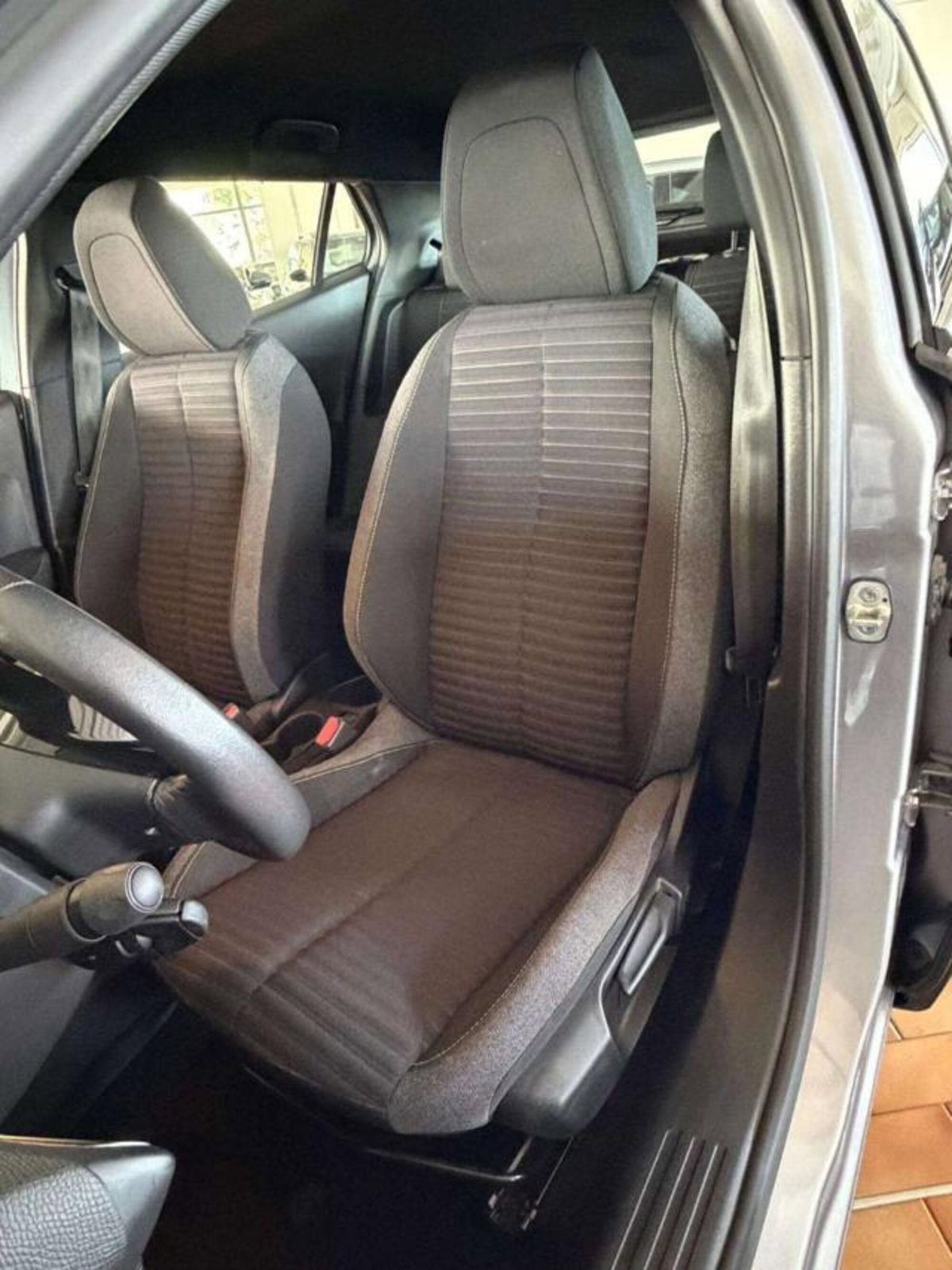 Peugeot 2008 PureTech 100 S&S Active (15)