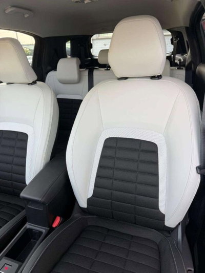 Citroen C3 Aircross 1.2 hybrid Max 145cv edcs6 (19)