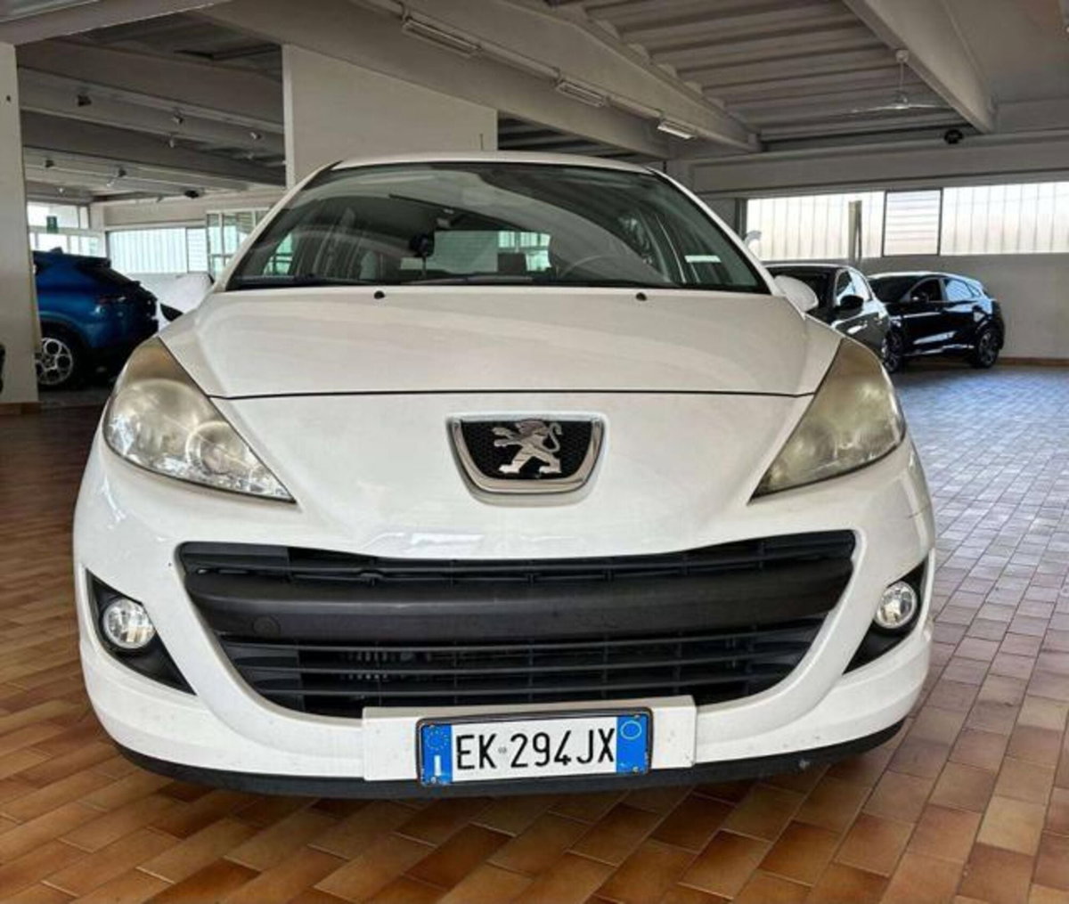 Peugeot 207 SW 8V HDi 93CV Access (2)
