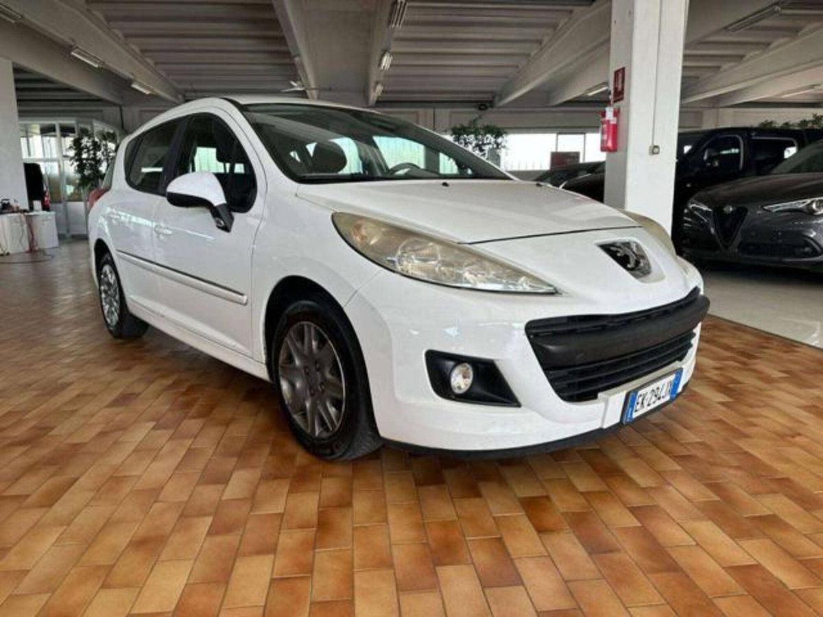 Peugeot 207 SW 8V HDi 93CV Access (3)