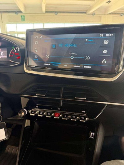 Peugeot 2008 PureTech 100 S&S Active (12)