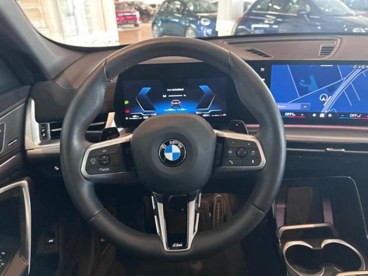 BMW X1 sdrive20i mhev 48V auto (10)