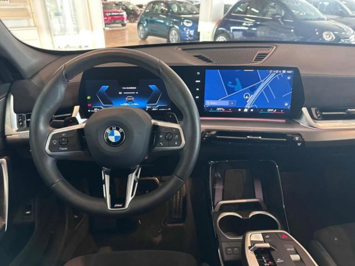BMW X1 sdrive20i mhev 48V auto (9)