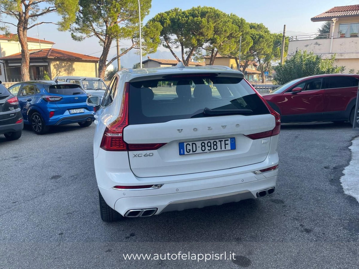 Volvo XC60 2.0 t6 phev Core awd auto (8)