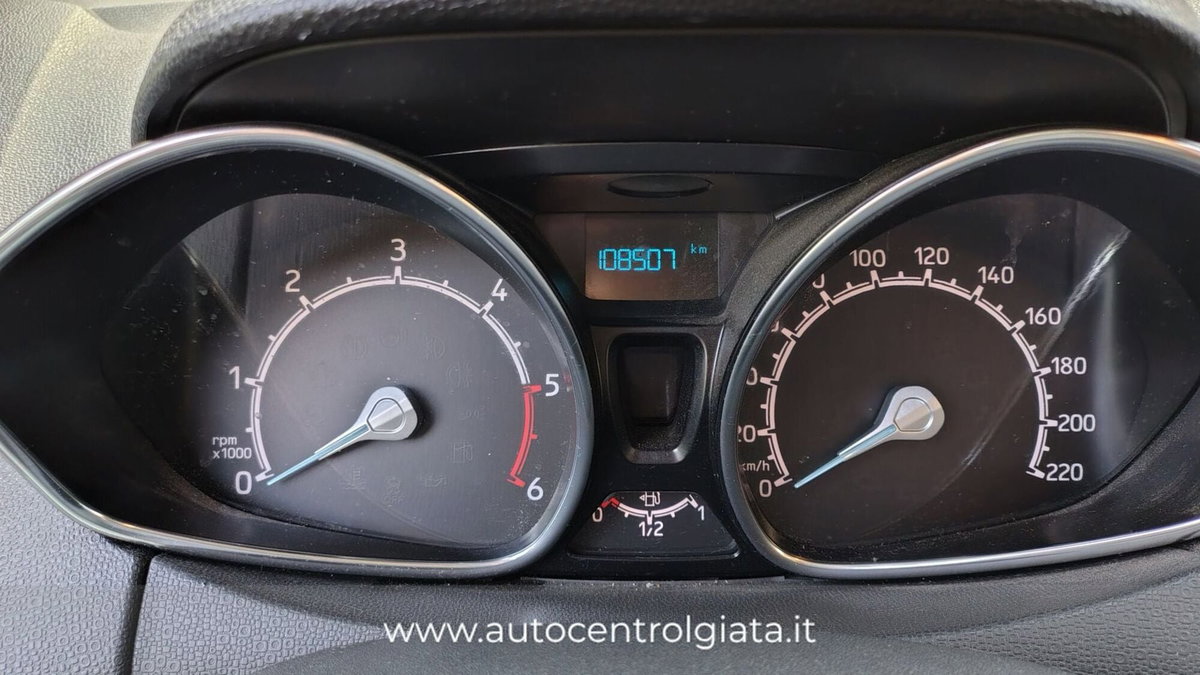 Ford EcoSport 1.5 TDCi 95 CV Plus (13)