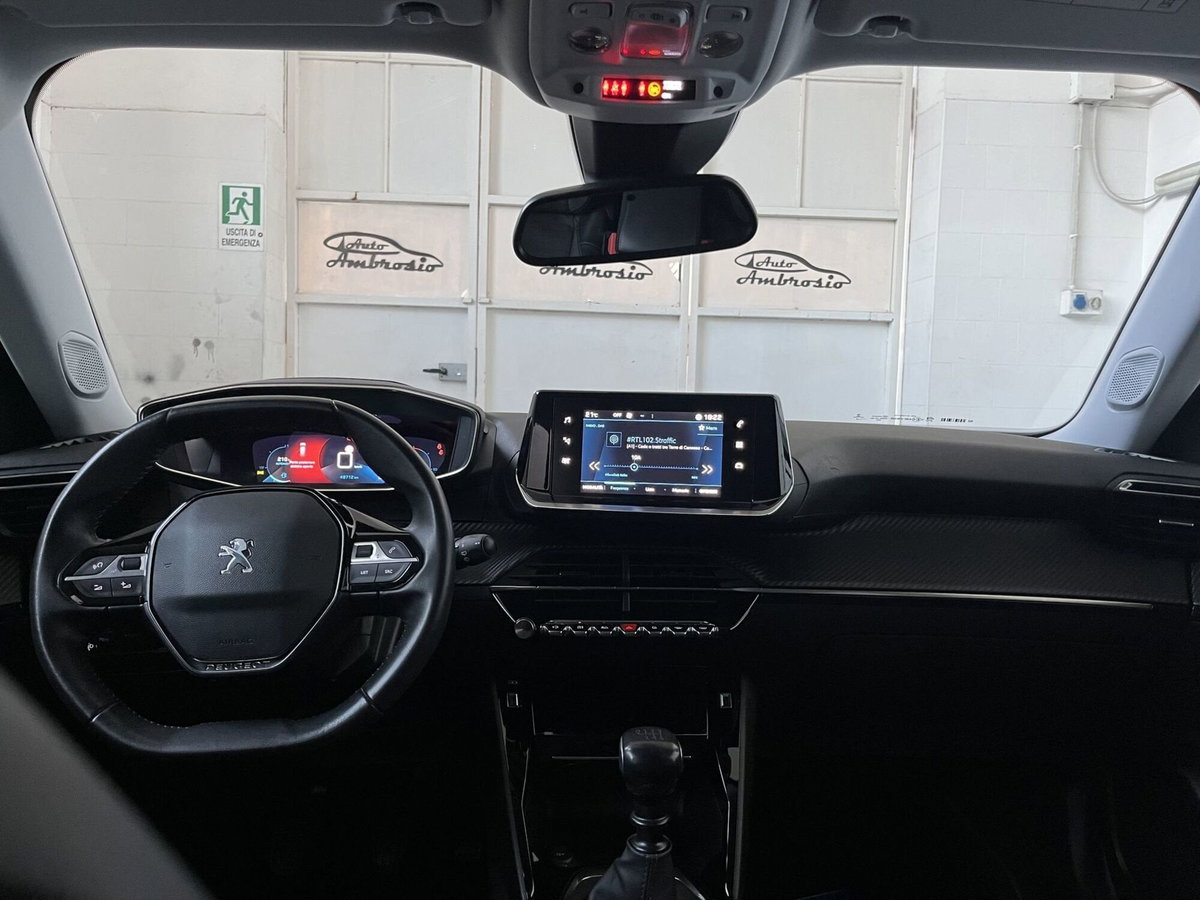 Peugeot 2008 BlueHDi 110 S&S Allure Pack (7)