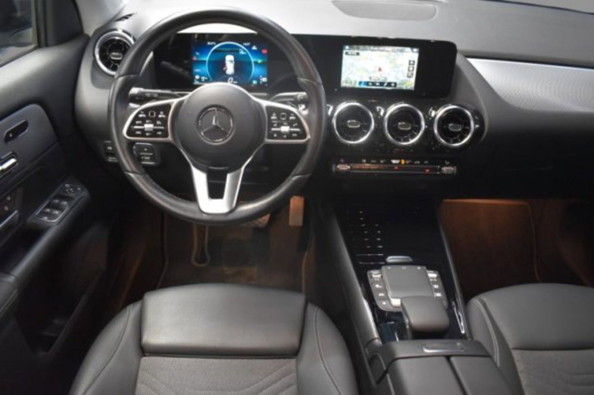 Mercedes-Benz GLA SUV 200 d Automatic 4Matic Sport (6)