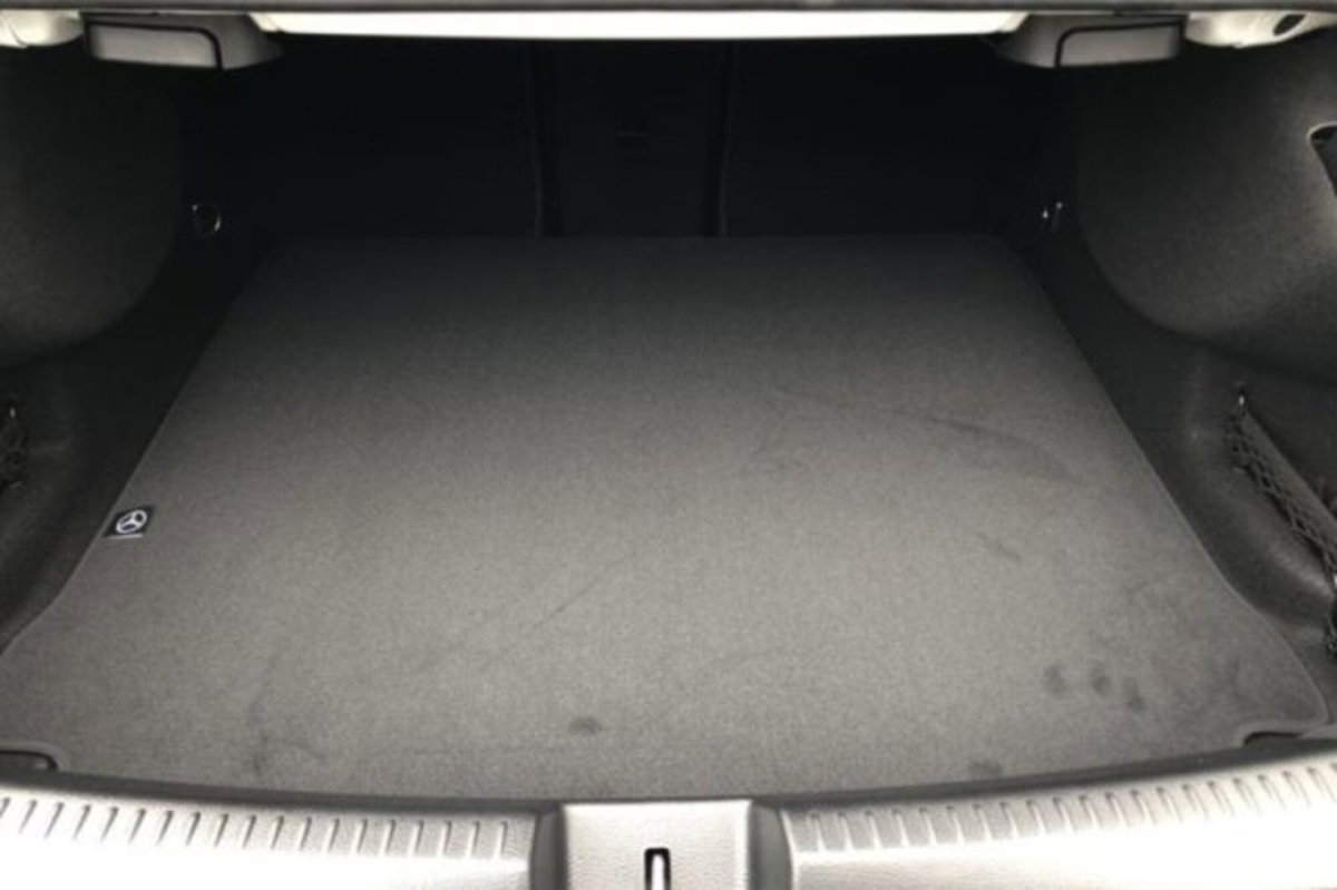 Mercedes-Benz CLA 220 d Automatic Premium (8)