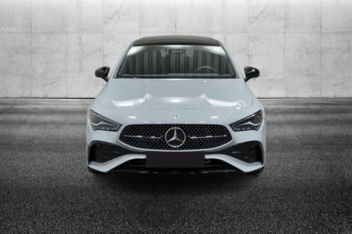 Mercedes-Benz CLA 220 d Automatic Premium (5)