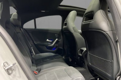 Mercedes-Benz CLA 220 d Automatic Premium (8)