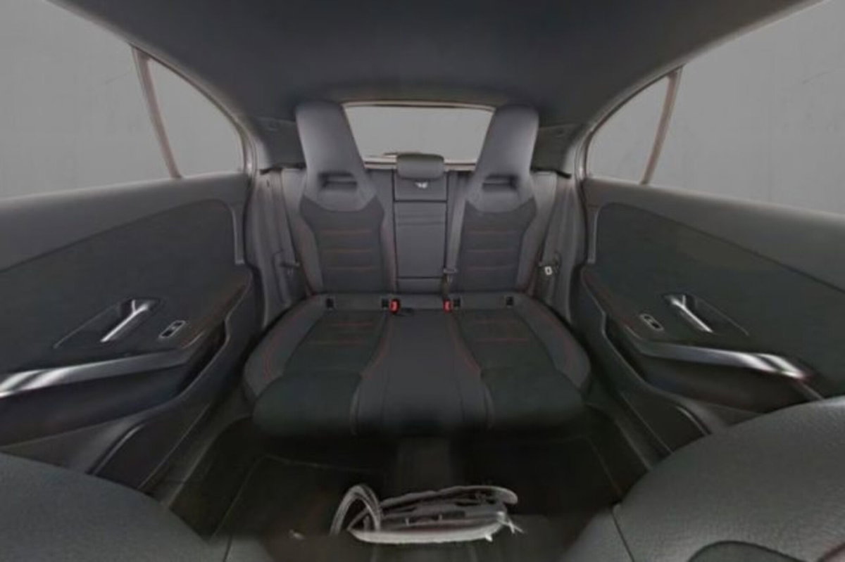 Mercedes-Benz Classe A Sedan 35 4Matic 4p. AMG (4)