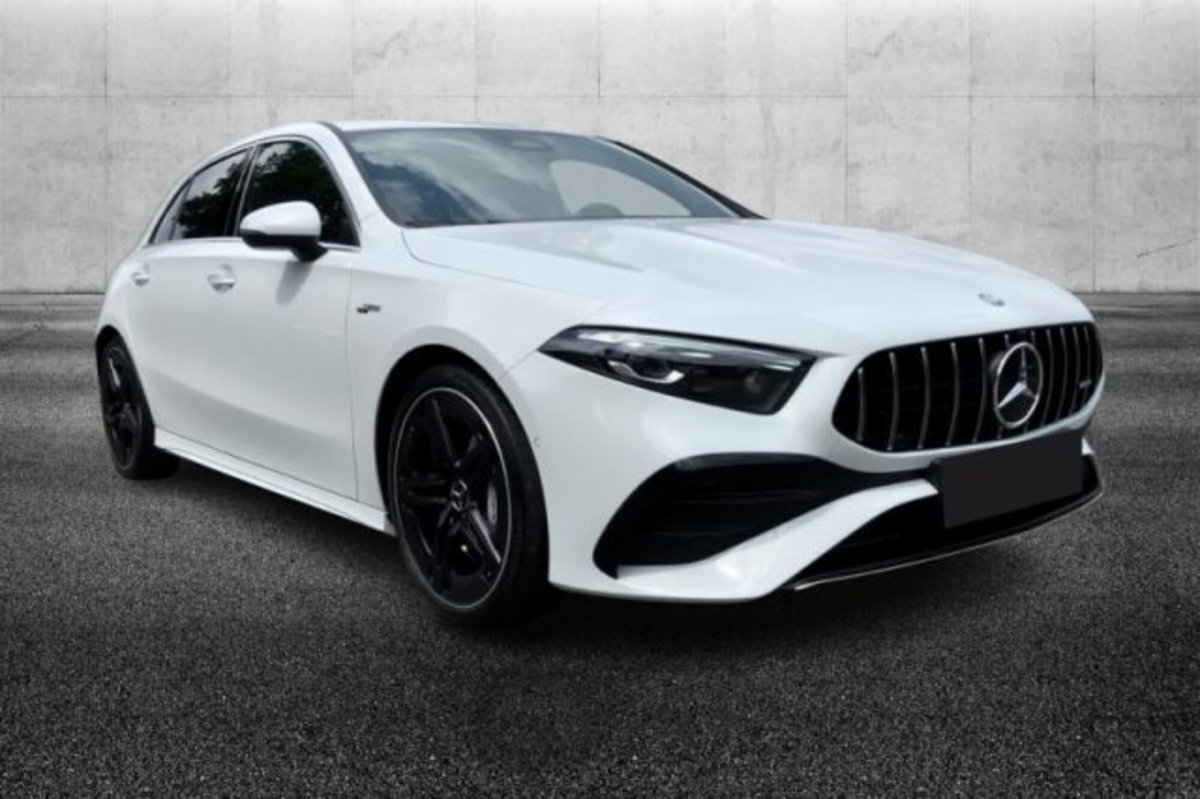 Mercedes-Benz Classe A Sedan 35 4Matic 4p. AMG (2)