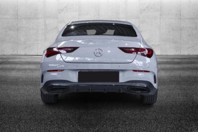 Mercedes-Benz CLA 200 Automatic Premium (4)