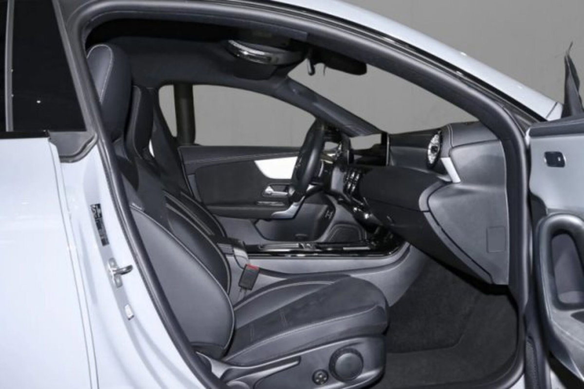 Mercedes-Benz CLA 200 Automatic Premium (6)
