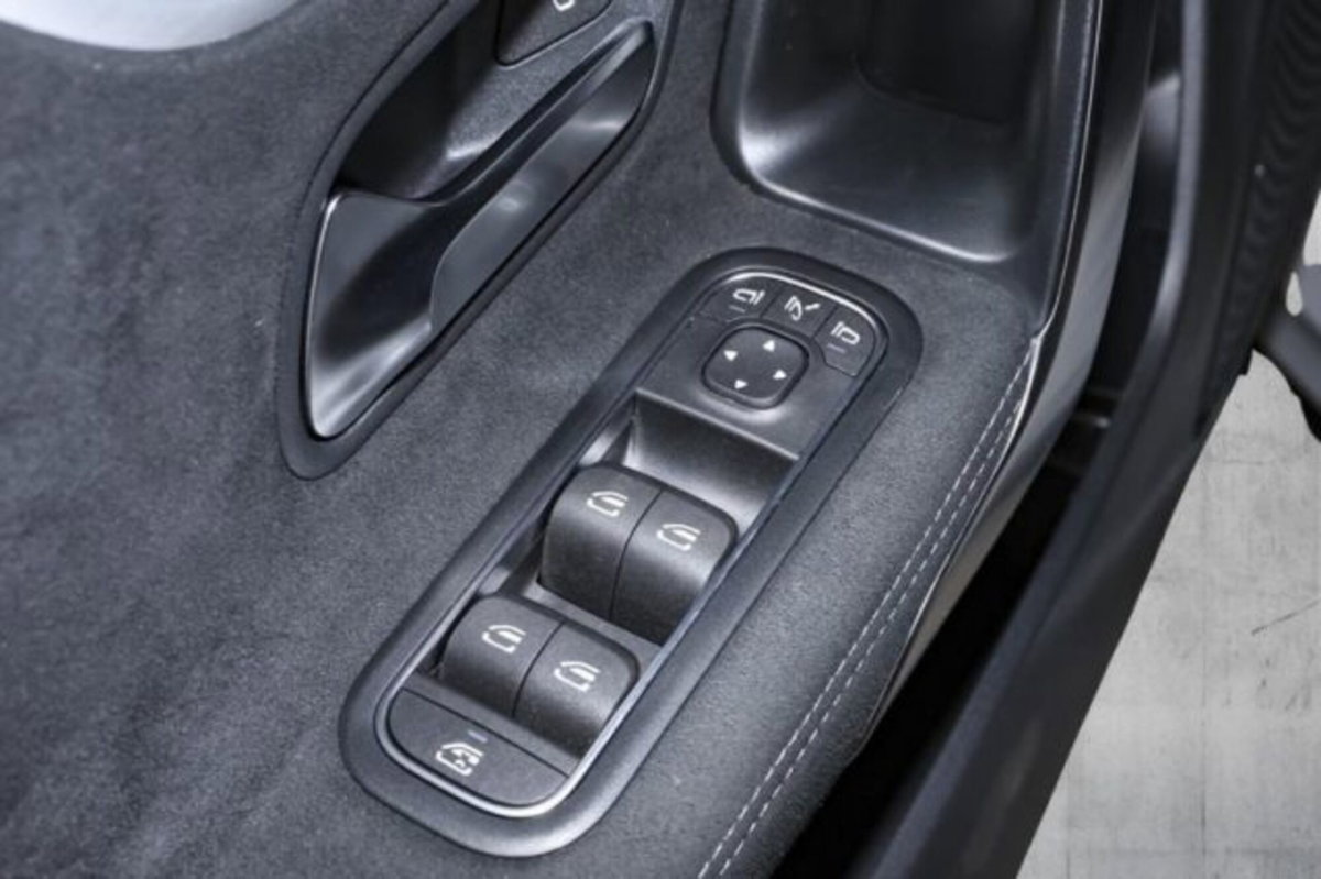 Mercedes-Benz CLA 200 Automatic Premium (7)