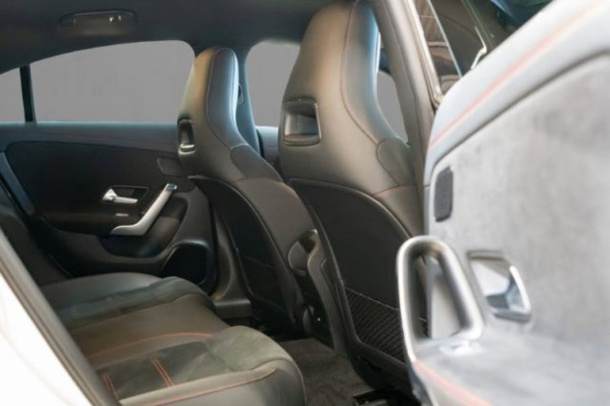 Mercedes-Benz CLA 220 d Automatic Business (6)
