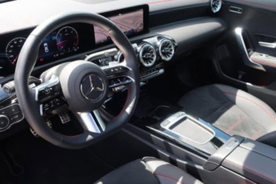 Mercedes-Benz CLA 200 d Automatic Premium (5)