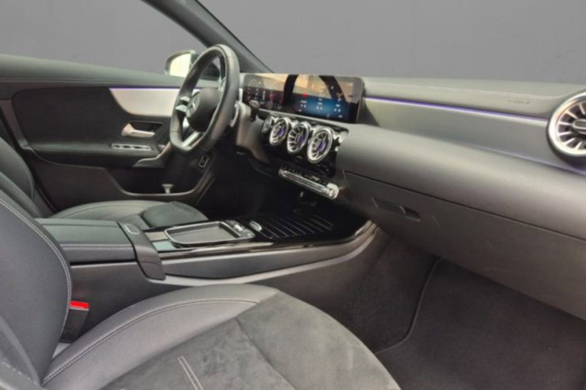 Mercedes-Benz CLA 200 d Automatic Executive (7)
