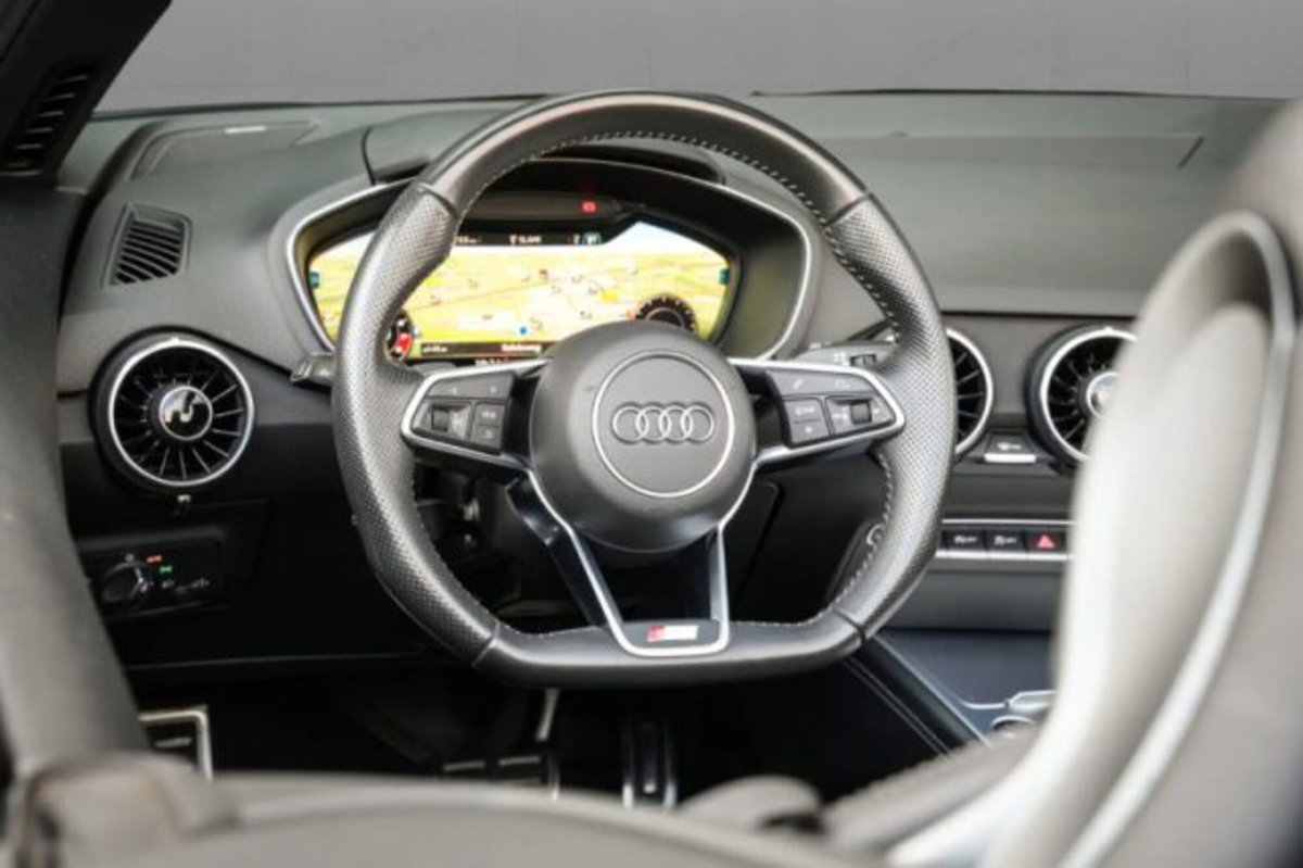 Audi TT Cabrio 2.0 TFSI S tronic (8)