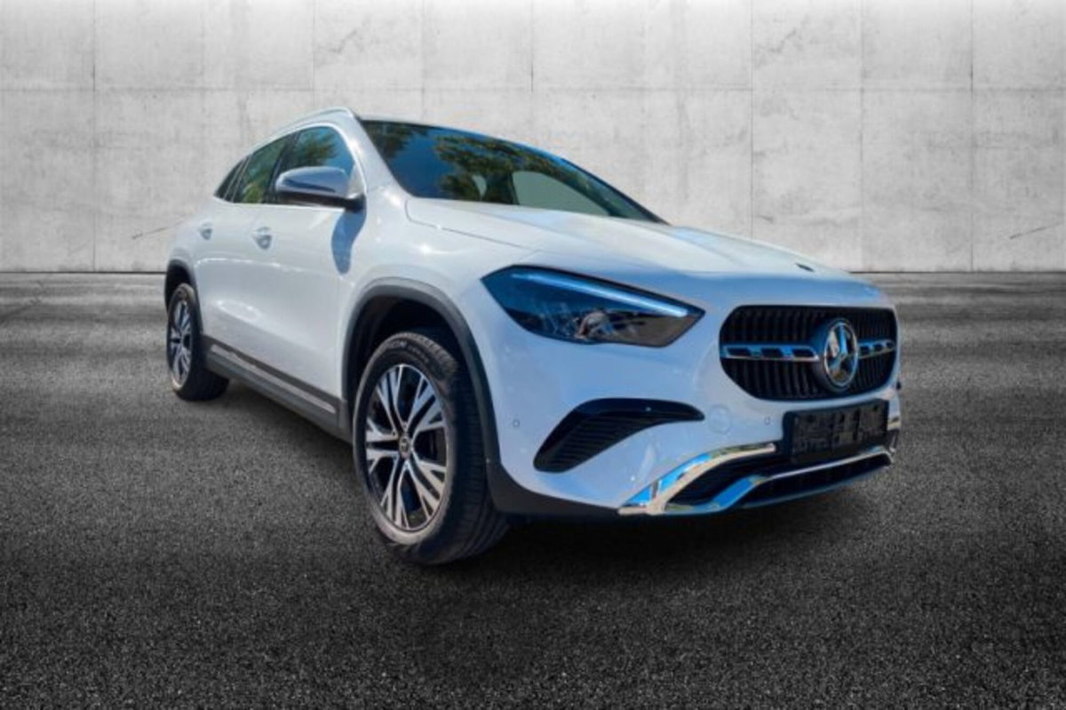 Mercedes-Benz GLA SUV 180 d Progressive Advanced Plus auto (2)