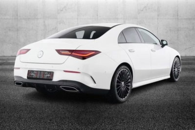 Mercedes-Benz CLA 200 Automatic Executive (2)