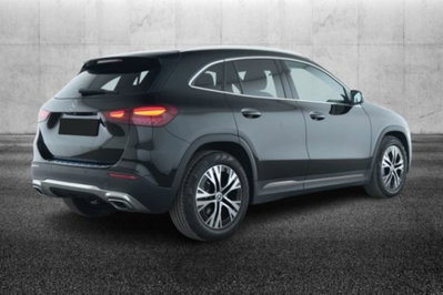 Mercedes-Benz GLA SUV 200 d Progressive Advanced Plus 4matic auto (3)