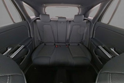 Mercedes-Benz GLA SUV 200 d Progressive Advanced Plus 4matic auto (8)