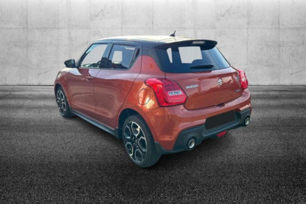 Suzuki Swift 1.4h Sport 2wd (4)