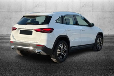 Mercedes-Benz GLA SUV 180 d Progressive Advanced Plus auto (3)