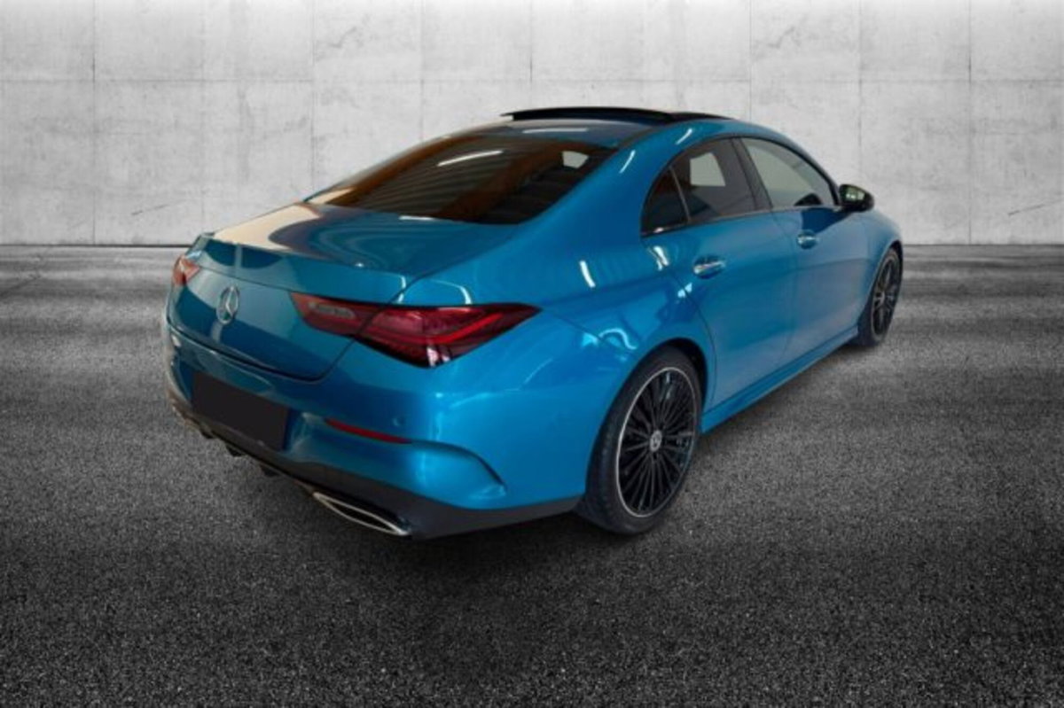 Mercedes-Benz CLA 200 Automatic Premium (3)