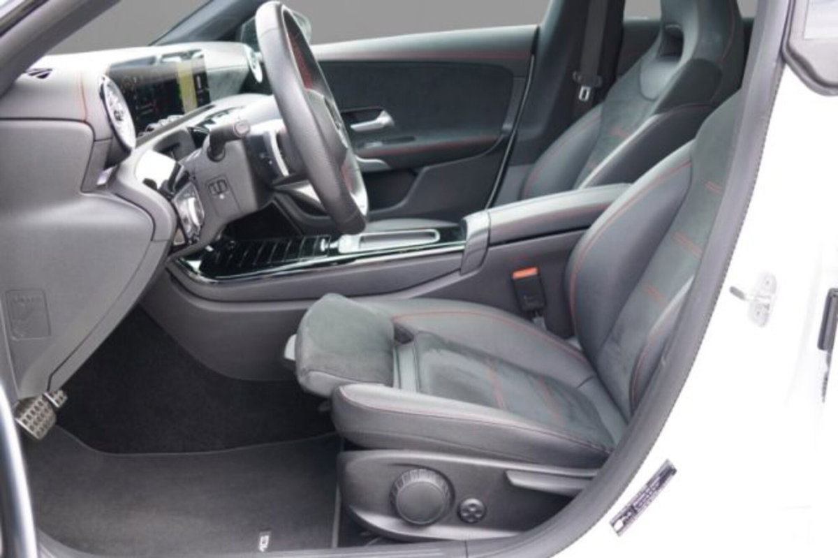 Mercedes-Benz CLA 250 Automatic 4Matic Premium (6)