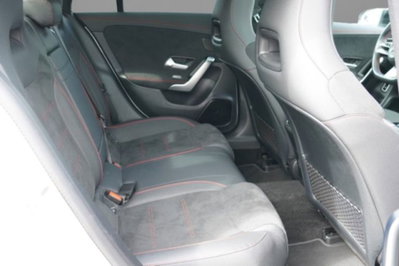 Mercedes-Benz CLA 250 Automatic 4Matic Premium (7)