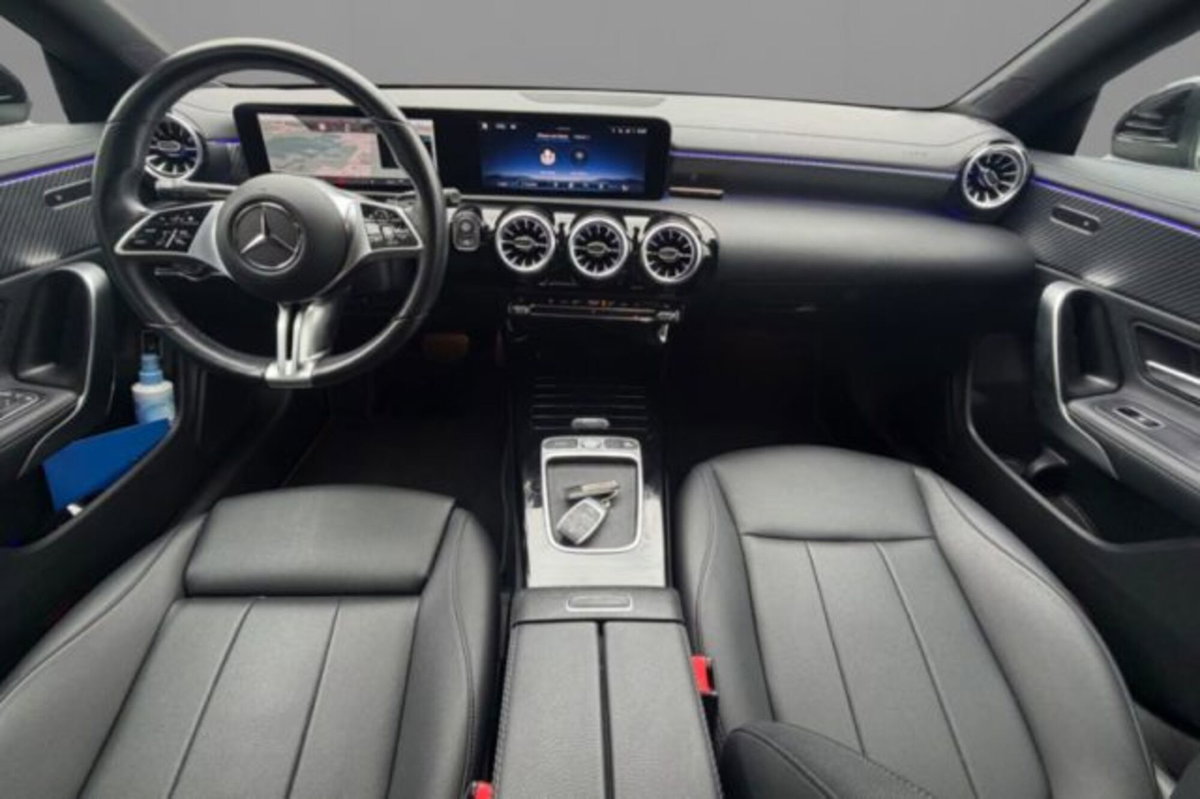 Mercedes-Benz CLA 200 Automatic Executive (5)