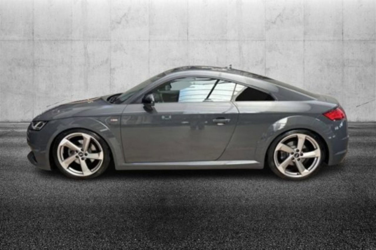 Audi TT Coupé 2.0 TFSI quattro S tronic S line (4)