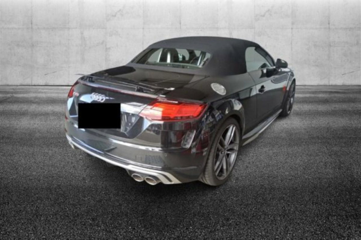 Audi TTS Cabrio 2.0 TFSI 310 CV quattro S tronic (3)