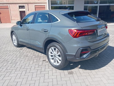 Audi Q3 Sportback 35 TDI quattro S tronic Business Plus (13)