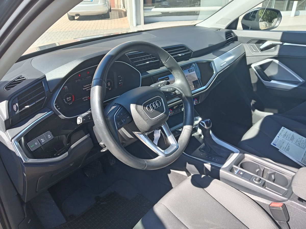 Audi Q3 Sportback 35 TDI quattro S tronic Business Plus (15)