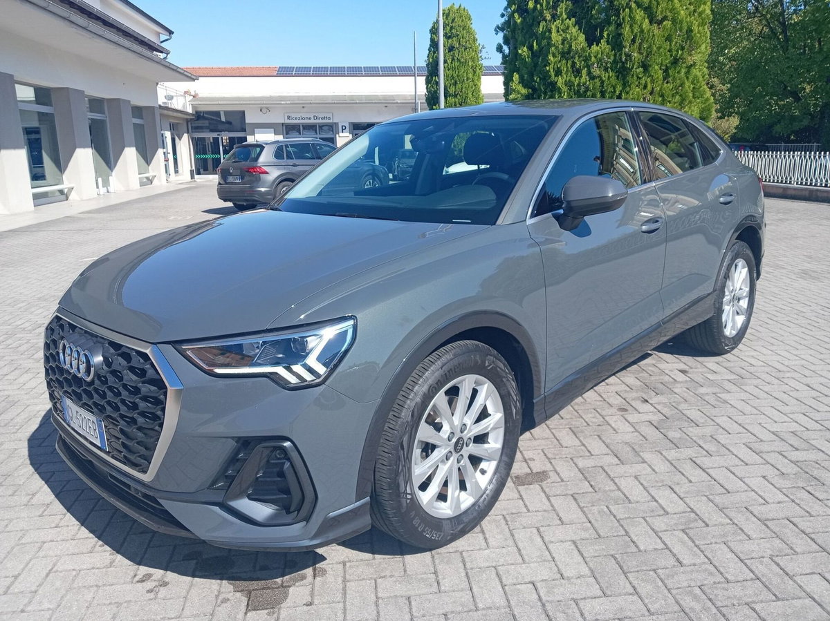 Audi Q3 Sportback 35 TDI quattro S tronic Business Plus (4)