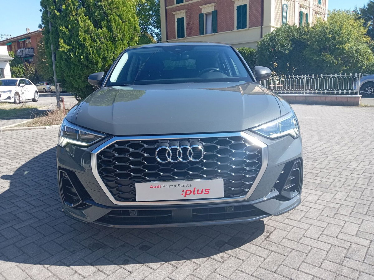 Audi Q3 Sportback 35 TDI quattro S tronic Business Plus (5)