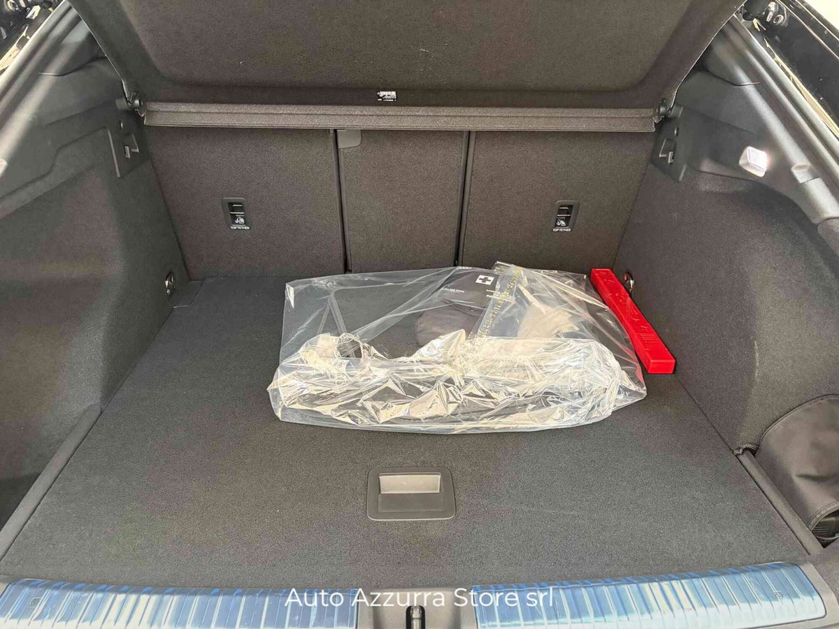Audi Q3 Sportback 2.0 tdi S line quattro 193cv s-tronic (15)