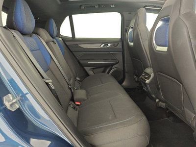Lynk & Co 01 01 1.5 td phev (18)