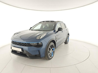 Lynk & Co 01 01 1.5 td phev (2)