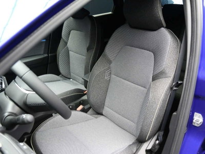 Renault Captur 1.2 eco-g Techno 120cv (14)