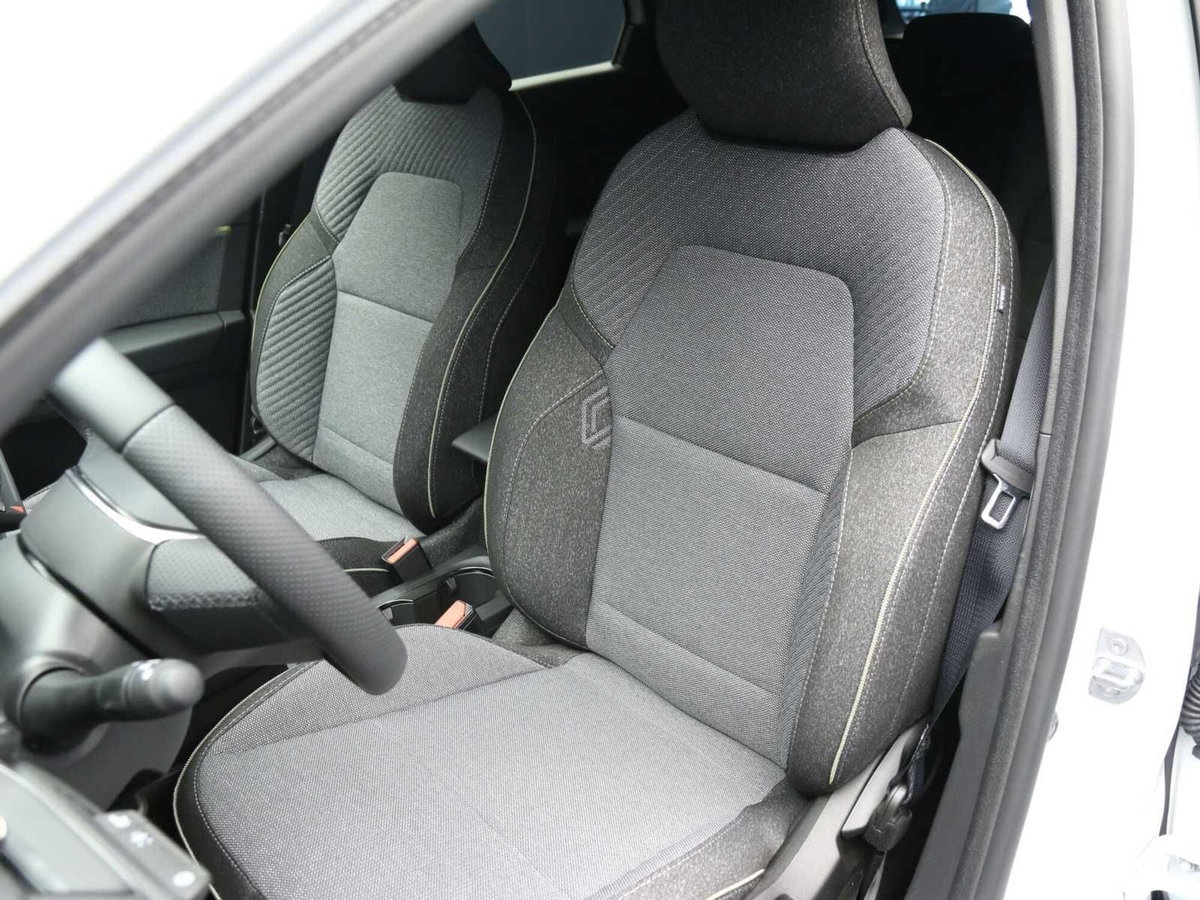 Renault Captur 1.2 eco-g Techno 120cv (11)