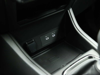 Renault Captur 1.2 eco-g Techno 120cv (15)