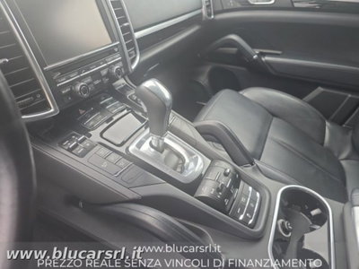 Porsche Cayenne 3.0 Diesel (10)