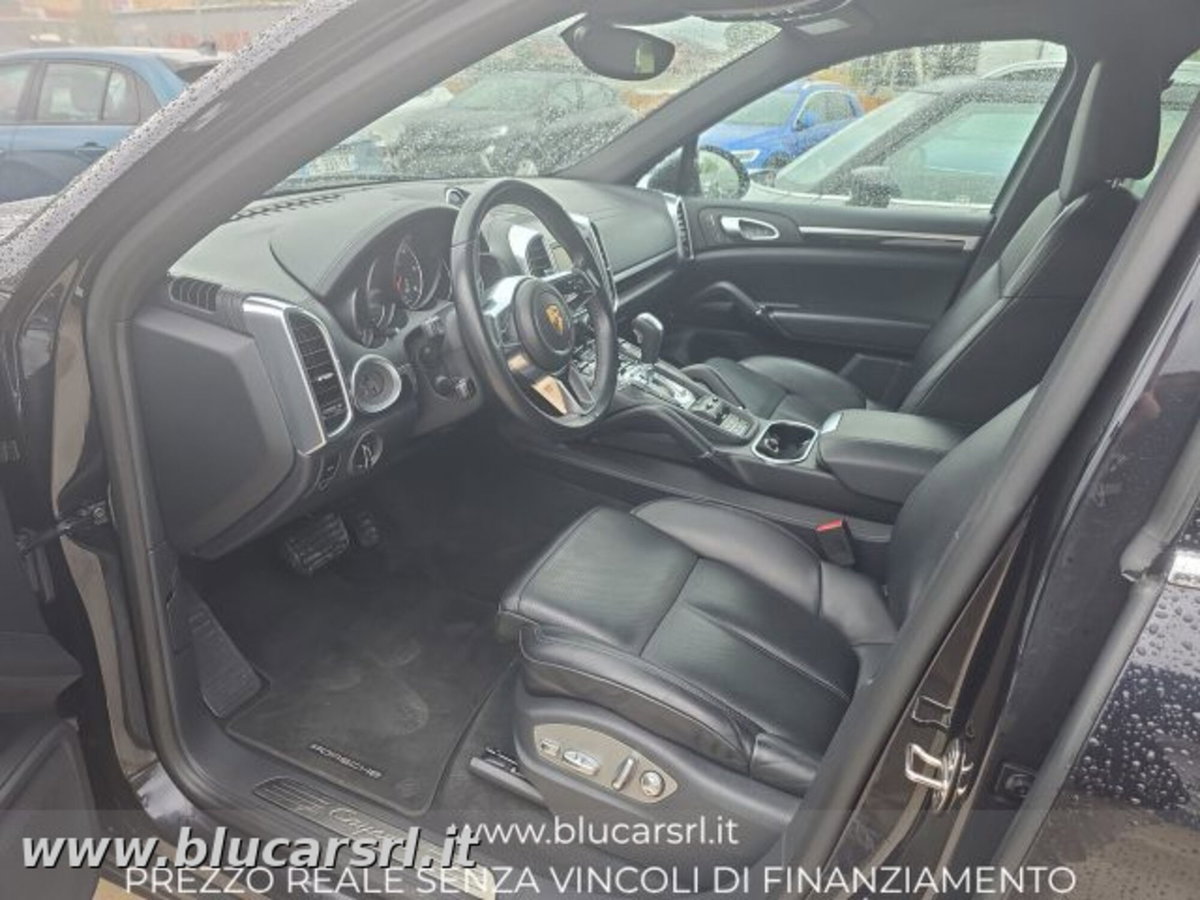 Porsche Cayenne 3.0 Diesel (7)