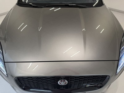 Jaguar E-Pace 2.0D 240 CV AWD aut. R-Dynamic HSE (18)