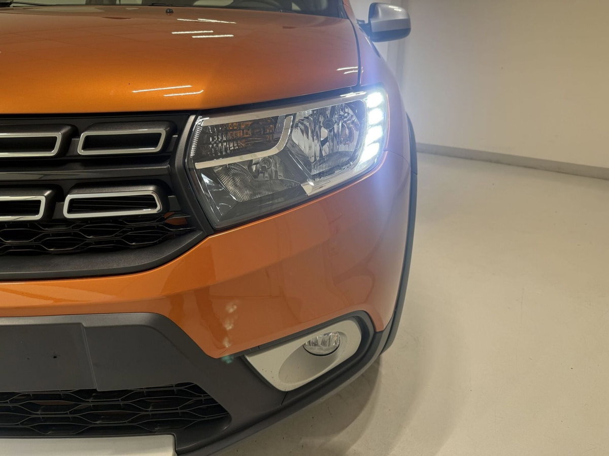 Dacia Sandero Stepway 0.9 TCe 90 CV Comfort (15)